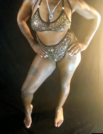 Lil bit, 28  female escort, Chattanooga