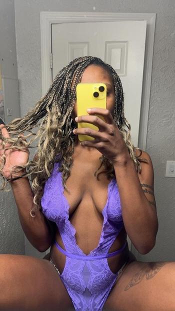 KLEXX, 25  female escort, Chattanooga