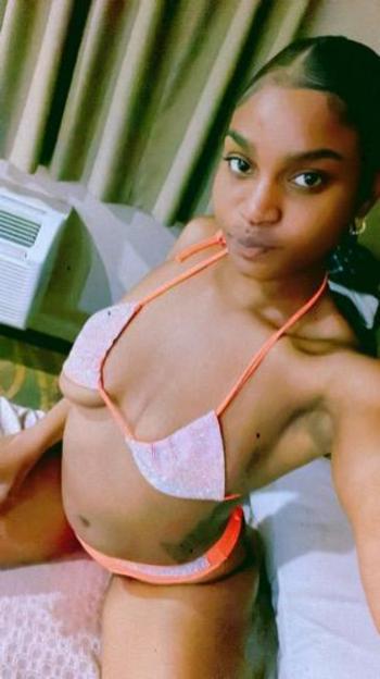 2139323817, female escort, Chattanooga